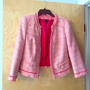 Adorable pink tweed blazer